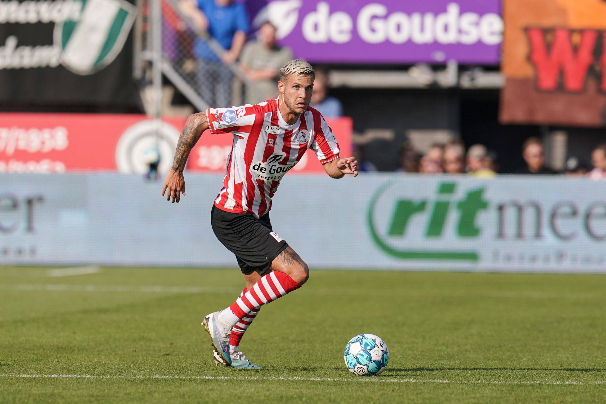 一名球员如 一名球员如