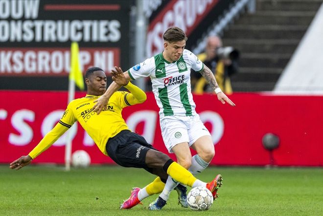 的方式咬紧 的方式咬紧