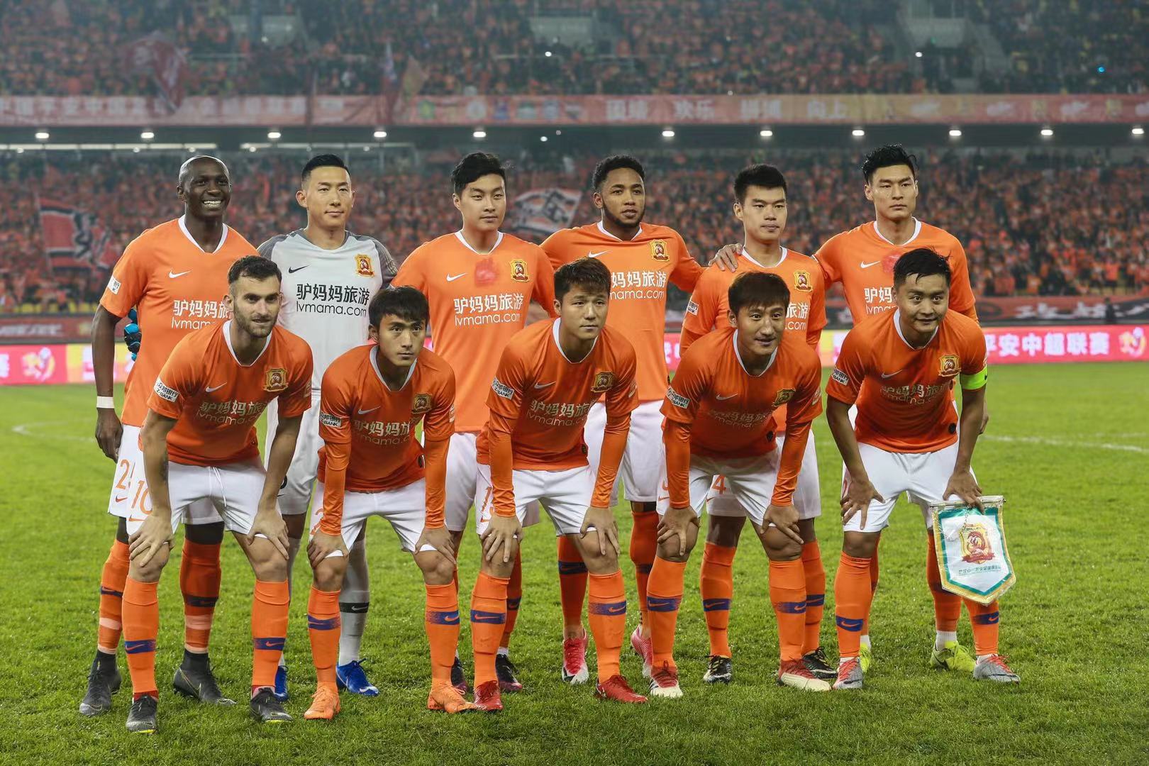 门俱乐部中 门俱乐部中