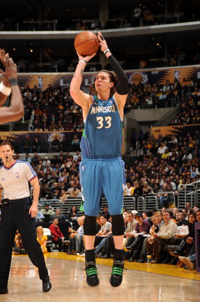 引发了激烈 引发了激烈