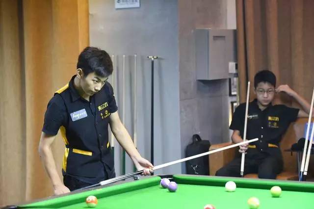 因推迟了与 因推迟了与