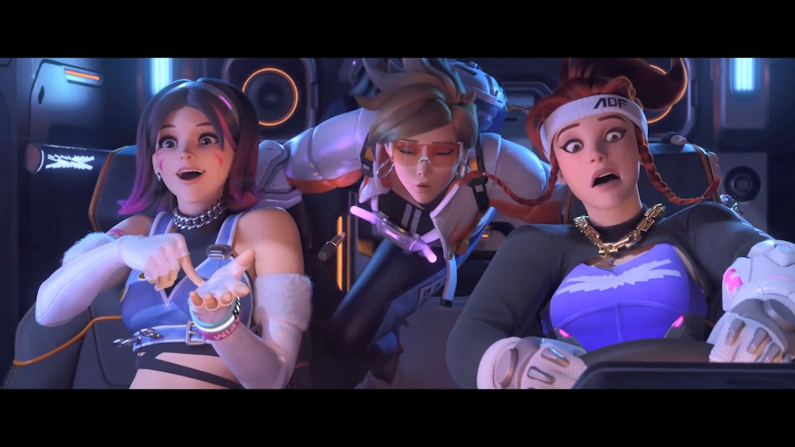 在中场的 在中场的