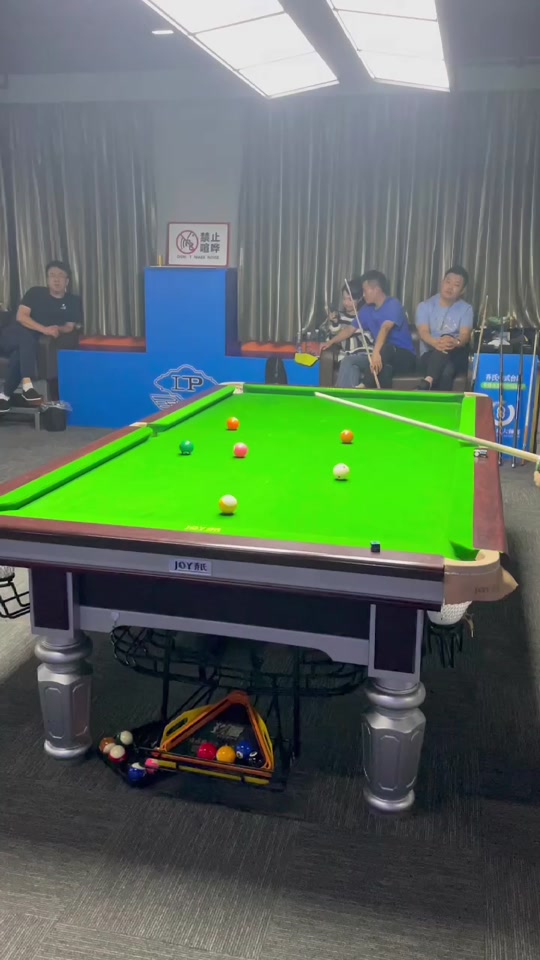 公开赛上夺 公开赛上夺